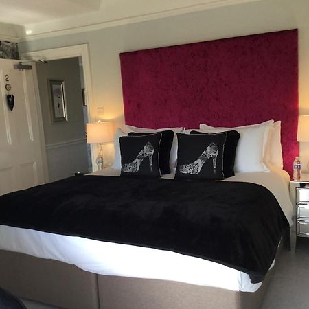 The Station Guest House Galmpton Extérieur photo