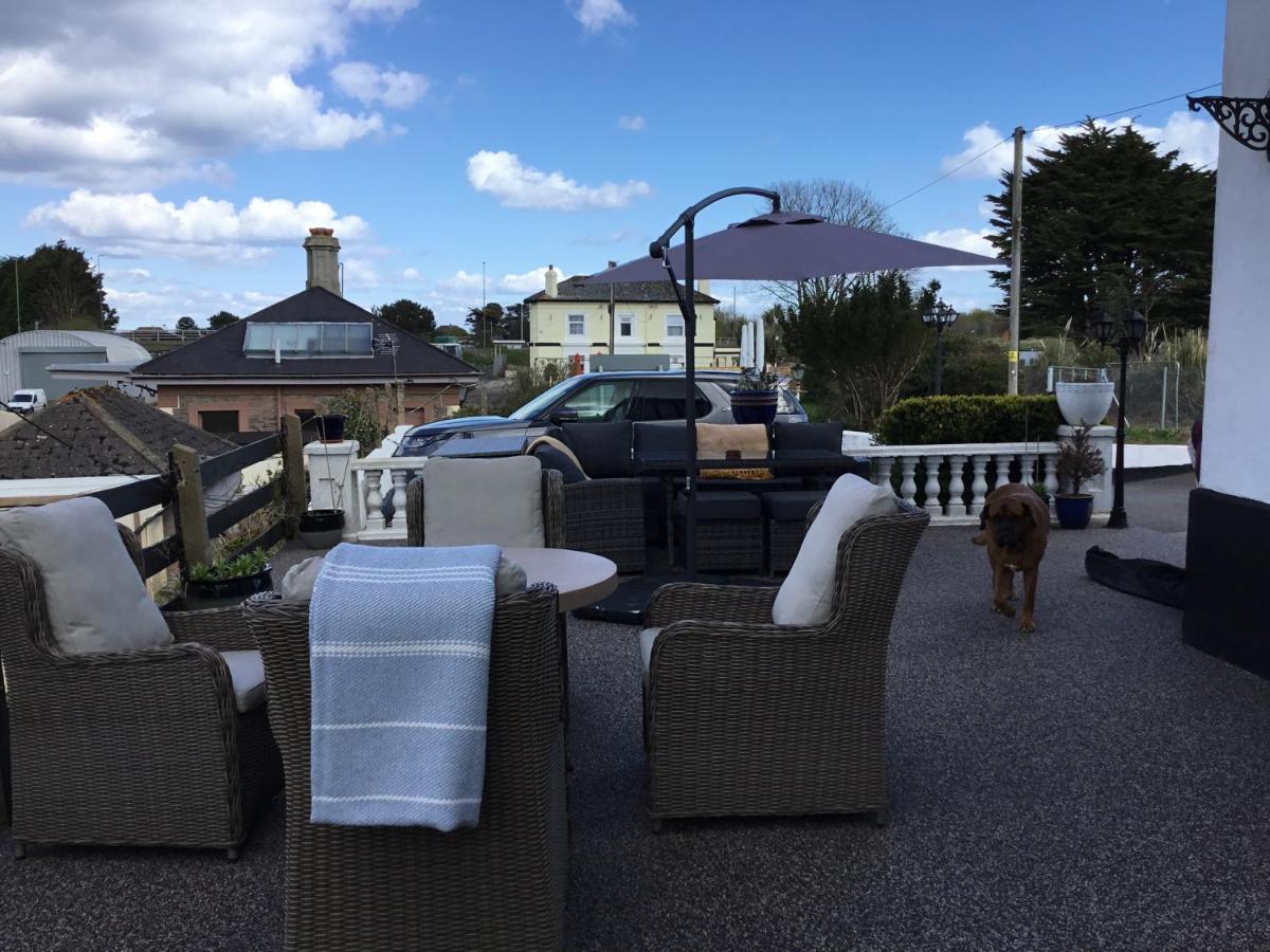 The Station Guest House Galmpton Extérieur photo