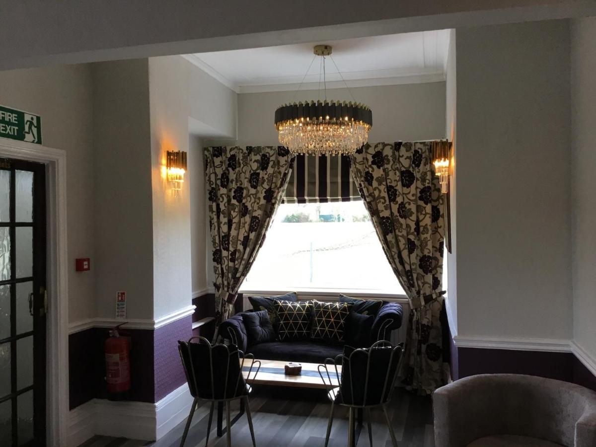 The Station Guest House Galmpton Extérieur photo